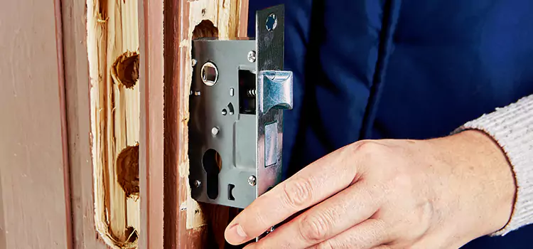 Garage Door Lock Replacement North Lauderdale